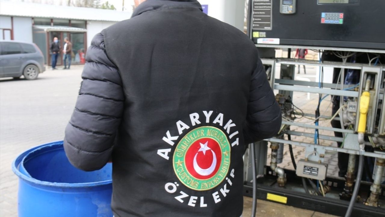 Kaçak Alkolden Sonra Kaçak Akaryakıt: 14 Bin Litre Akaryakıt Ele Geçirildi