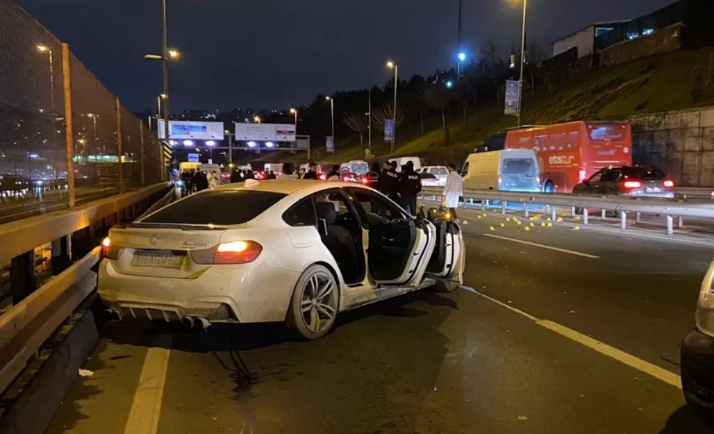 Haliç Köprüsü'nde Silahlı Kavga: Ölü ve Yaralılar Var