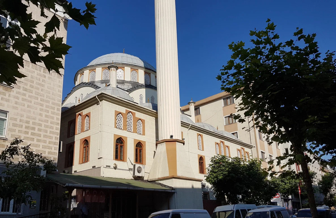 Camideki Ayakkabı Hırsızı Yakalandı