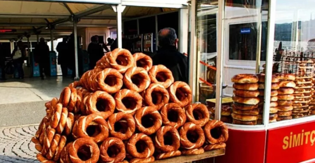 İstanbul'da Simit Ne Kadar? Simidin Fiyatını Görenler Şoke Oldu!