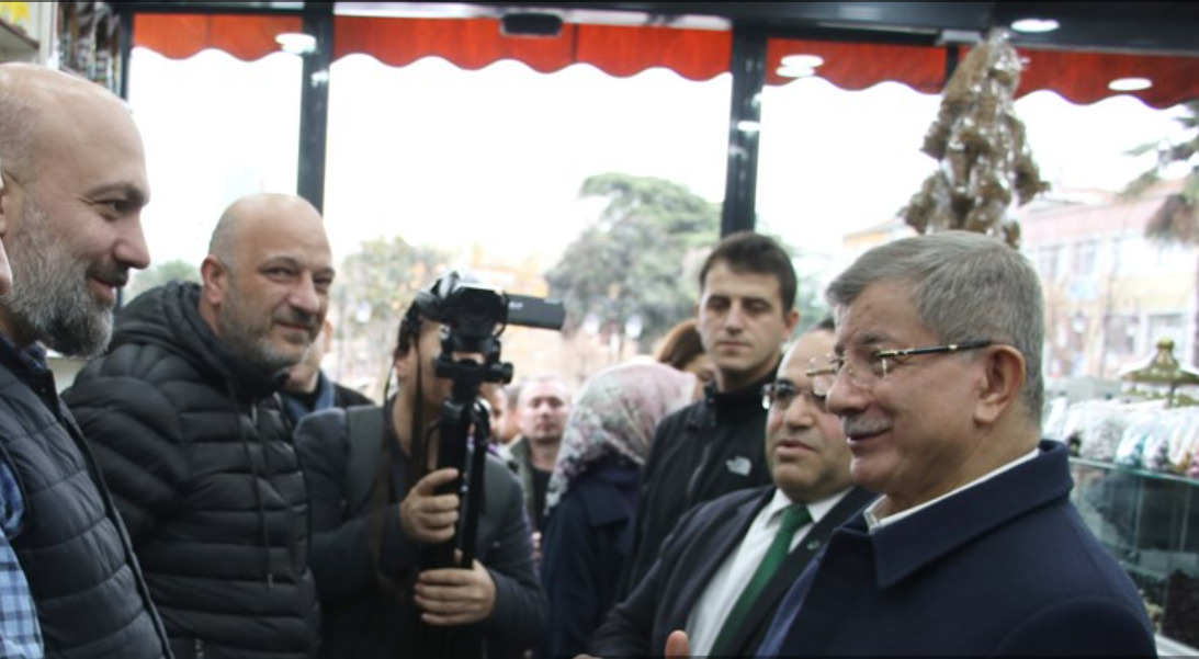 Davutoğlu 2023'ün İlk Gezisini Tekirdağ'da Gerçekleştirdi