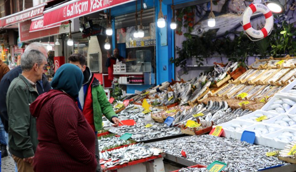 Edirne'de Denizlerin Kuru Fasulyesi Tezgahları Süslüyor