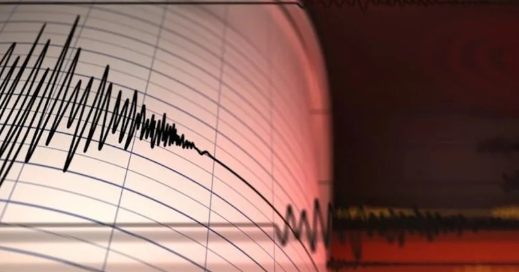 Sakarya'da Korkutan Deprem! Depremler Sonrası Ülke Tetikte