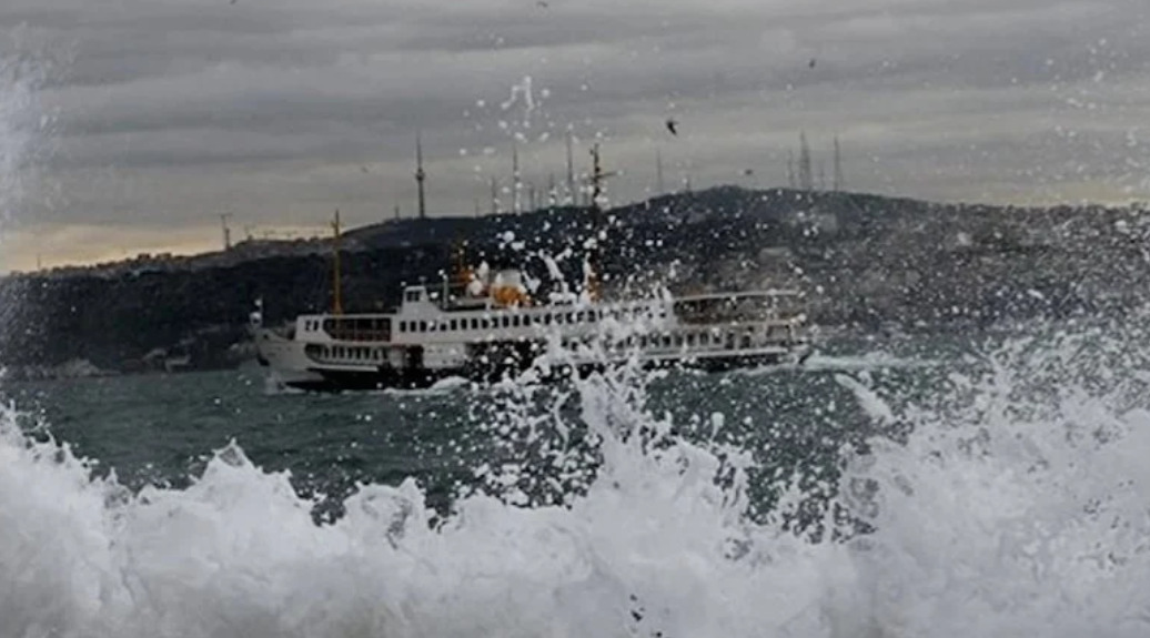 İstanbul'da Vapur Seferleri Yapılamıyor! İstanbul Şehir Hatları'ndan Açıklama Geldi