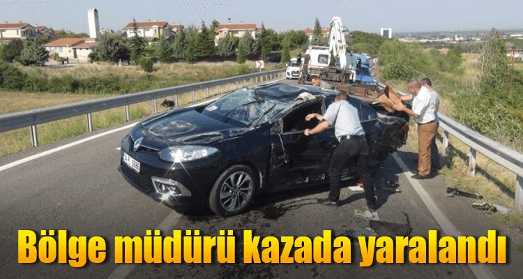 Bölge Müdürünü Taşıyan Araç Takla Attı