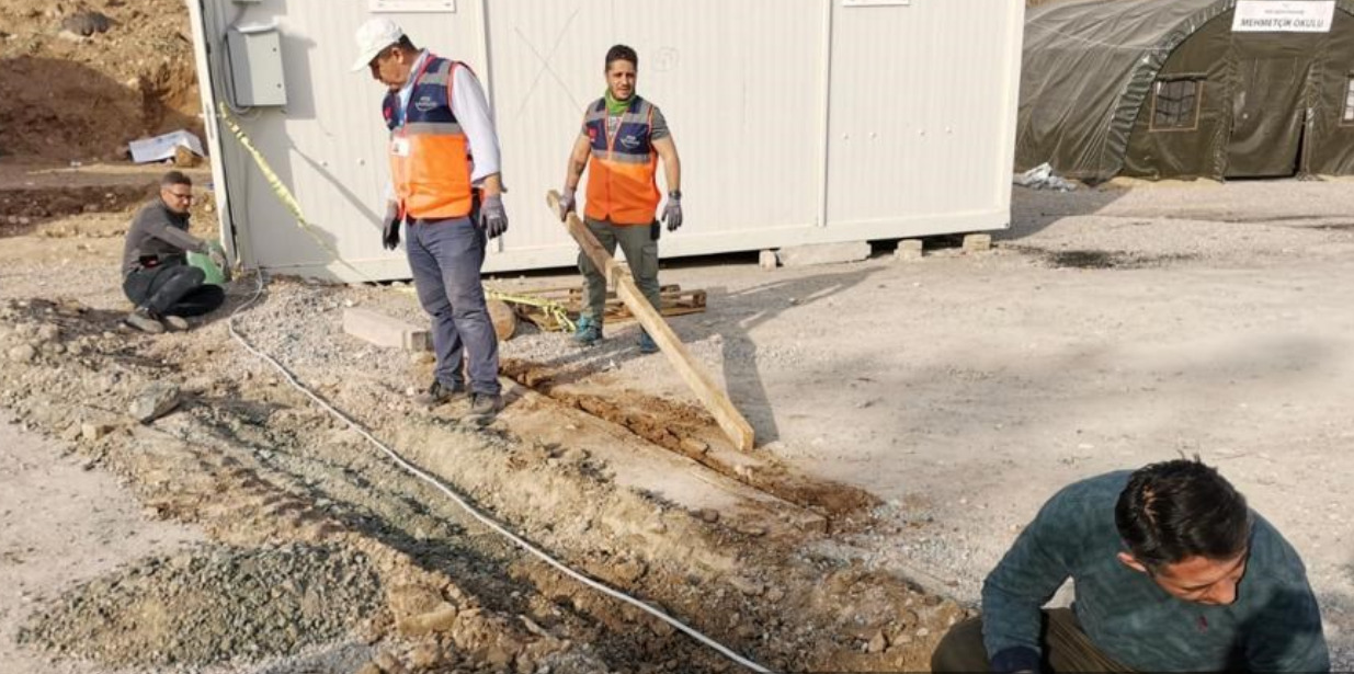 Edirne'den Deprem Bölgesine Giden Ekipler Çalışmalara Katılıyor