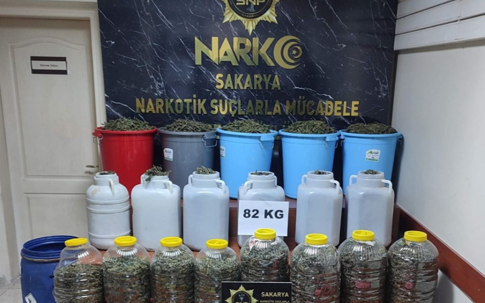 82 Kilo Uyuşturucu Yakalandı: 3 Kişi Tutuklandı