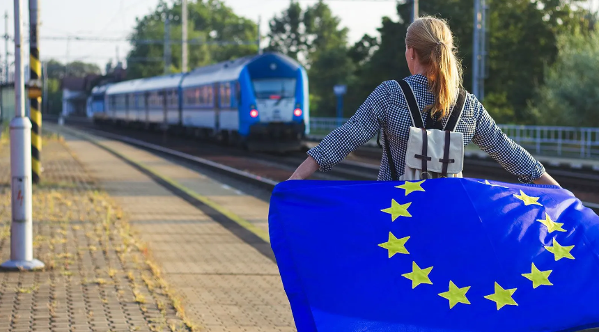 Gençlere Büyük Müjde! Birçok Gence Ücretsiz Avrupa Tren Bileti Veriliyor