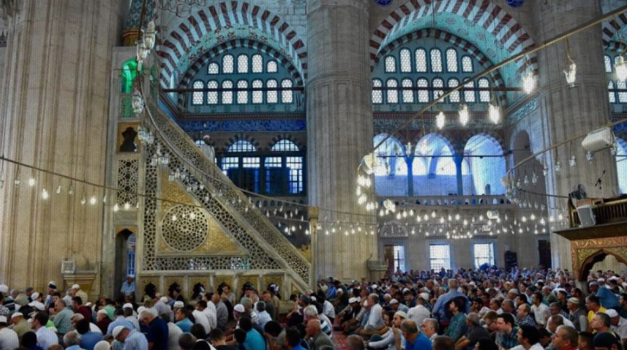 Diyanet'in 17 Mart Cuma Hutbesinde Ramazan Anlatıldı