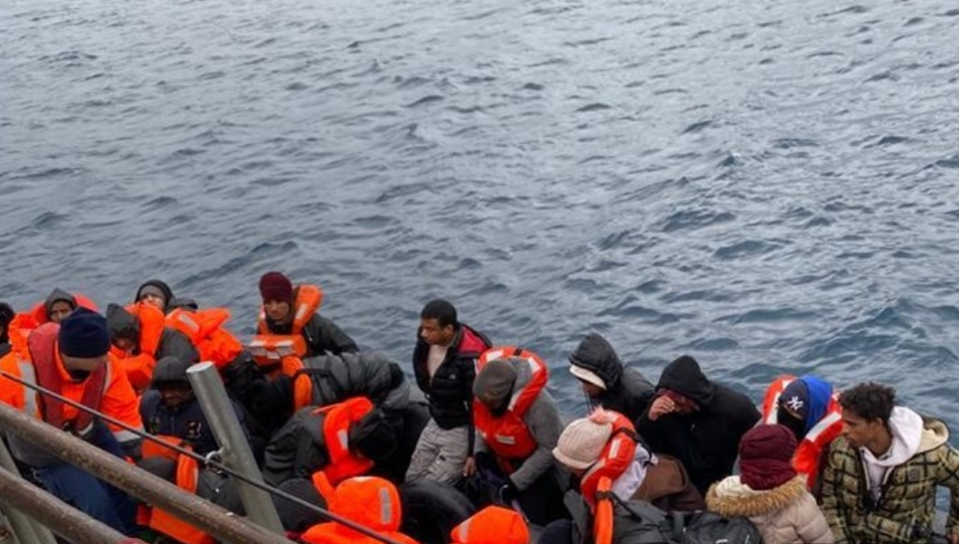 Çanakkale'de Ölüme Terk Edilen Düzensiz Göçmenler Kurtarıldı