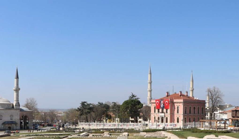 Edirne'deki Depremzede Çocuklar Kenti Fotoğraflayacak