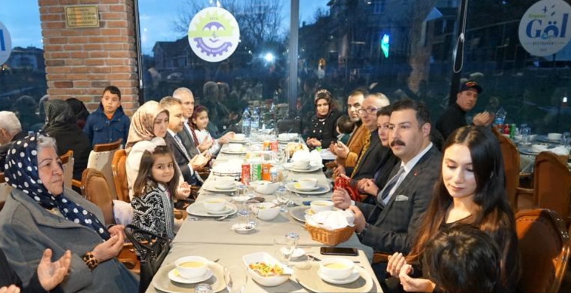 Ergene'de Şehit Aileleri ve Gazilere İftar Yemeği Verildi