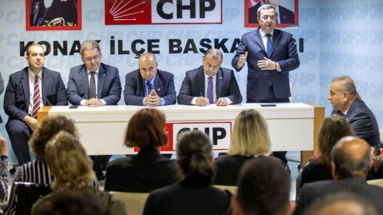 Konak Belediye Başkanı Abdül Batur'dan CHP'ye Seçim ve Bayram Mesajı