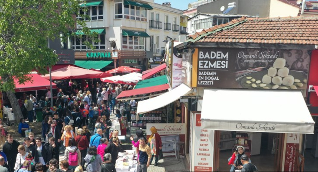 Edirne'deki Ciğercilerde Kakava Şenliği Yoğunluğu