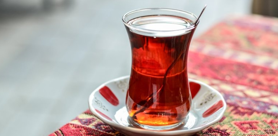 Çay Tiryakilerine Kötü Haber! Çaya Büyük Zam Geliyor