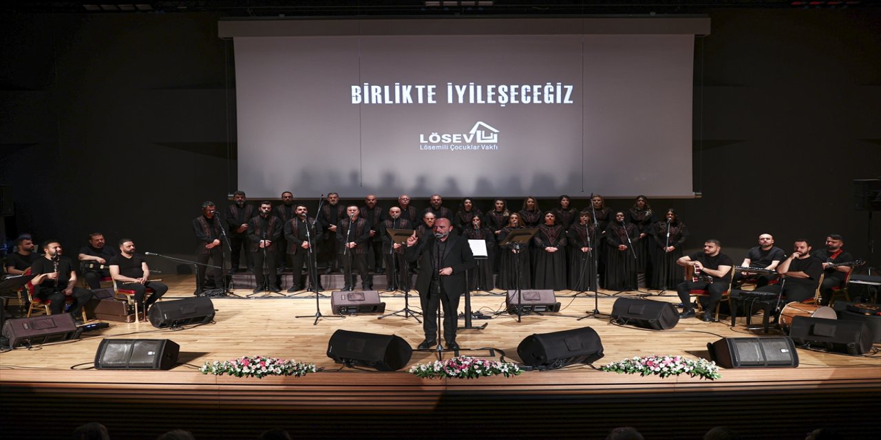 Antakya Medeniyetler Korosu Lösemili Çocuklar İçin Söyledi