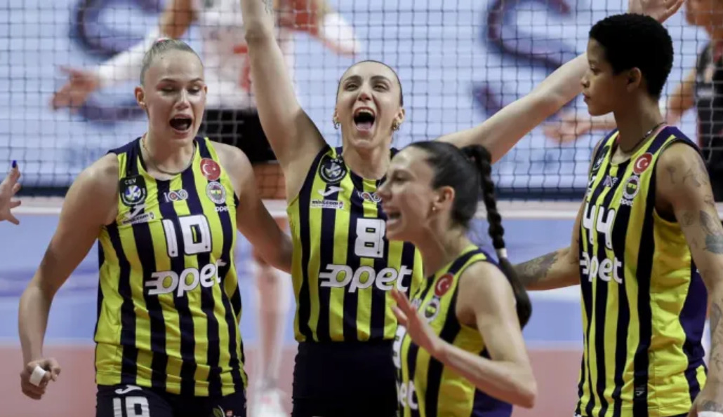 Fenerbahçe Opet Kupasına Kavuştu