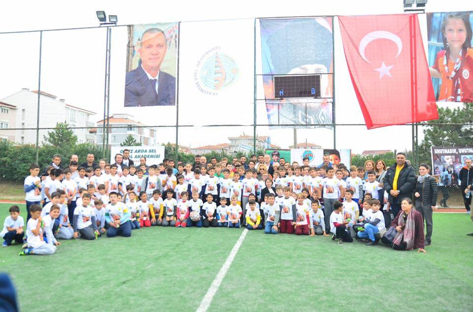 Uzunköprü'de Oğuz Arda Sel Futbol Akademisi Açıldı
