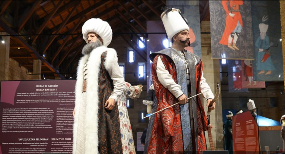 Edirne'de Osmanlı Padişahları Tuğraları Sergisi Açıldı