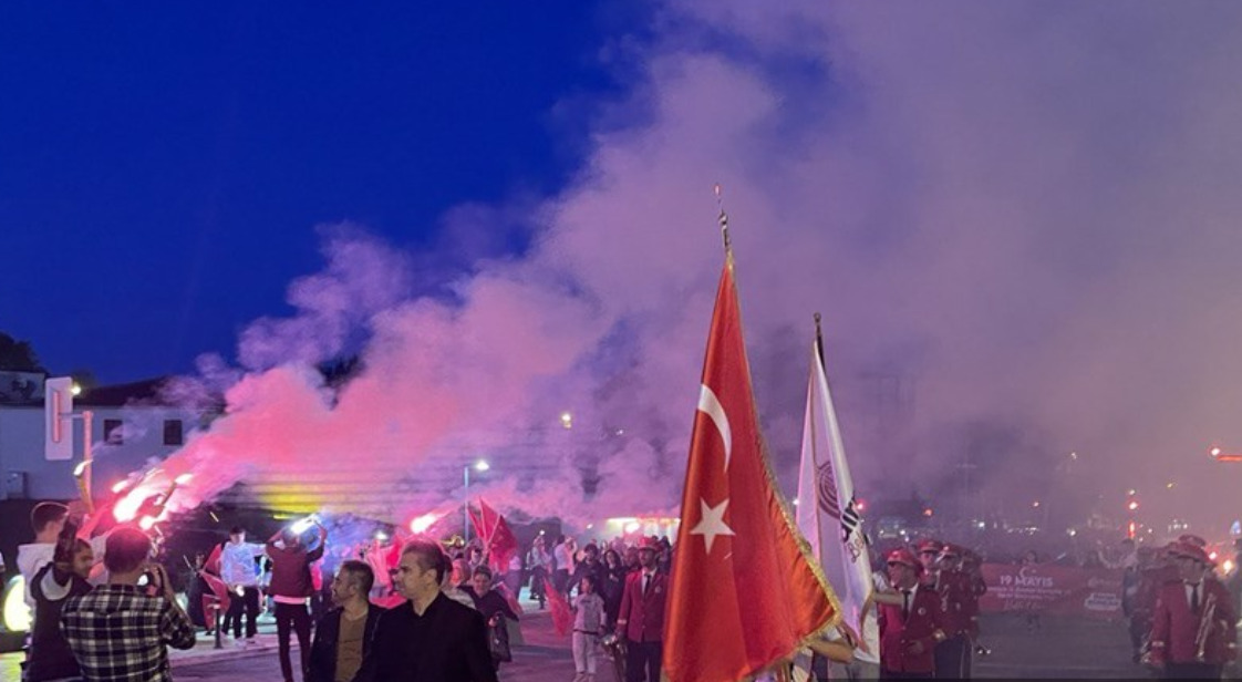 Edirne'de Fener Alayı Düzenlendi