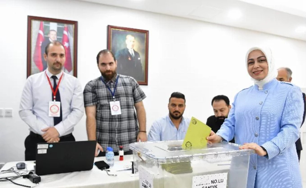 Kuveyt'teki Türkler 28 Mayıs İçin Oylarını Verdi