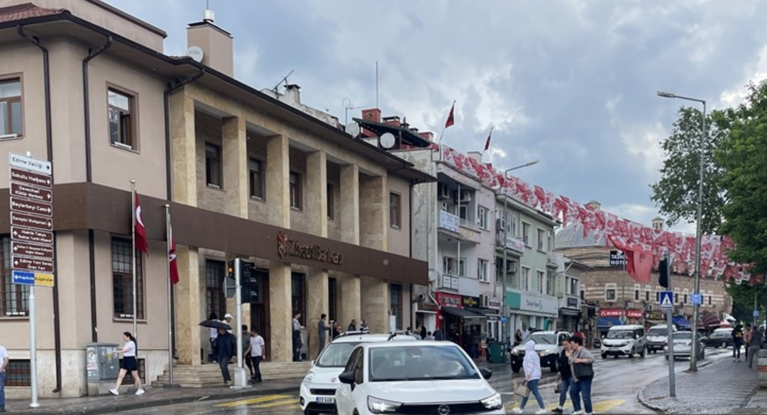 Edirne'yi Sağanak Yağış Vurdu