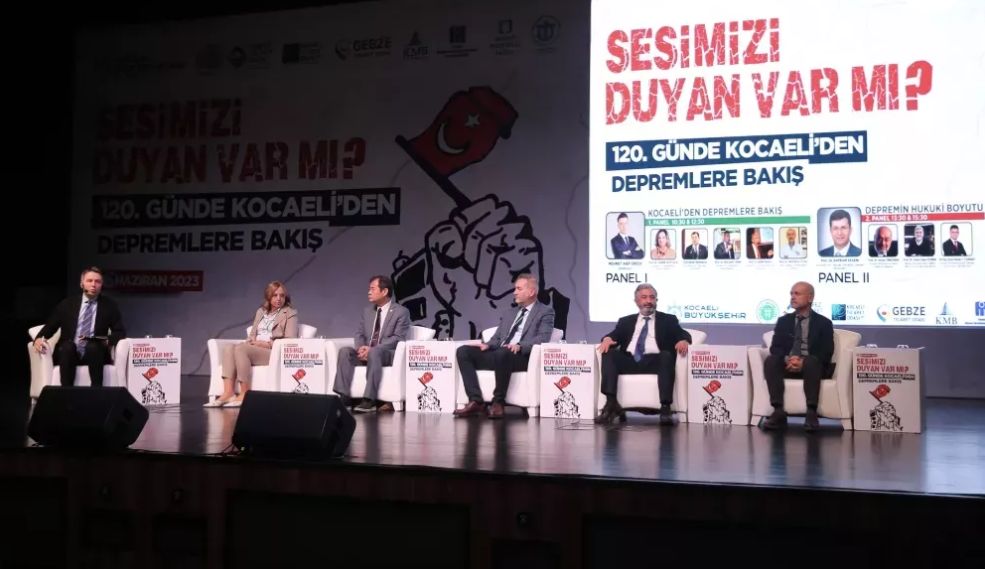 Kocaeli'de "Sesimizi Duyan Var Mı?" Paneli Düzenlendi