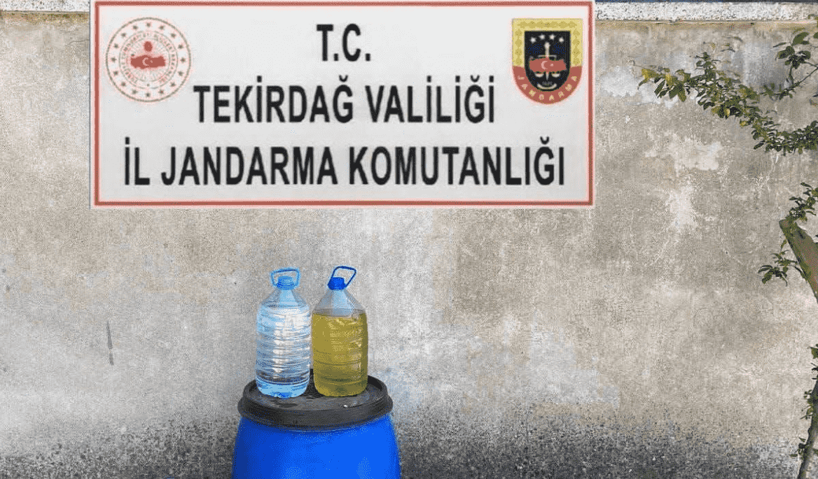 Tekirdağ'da 105 Litre Kaçak İçki Ele Geçirildi