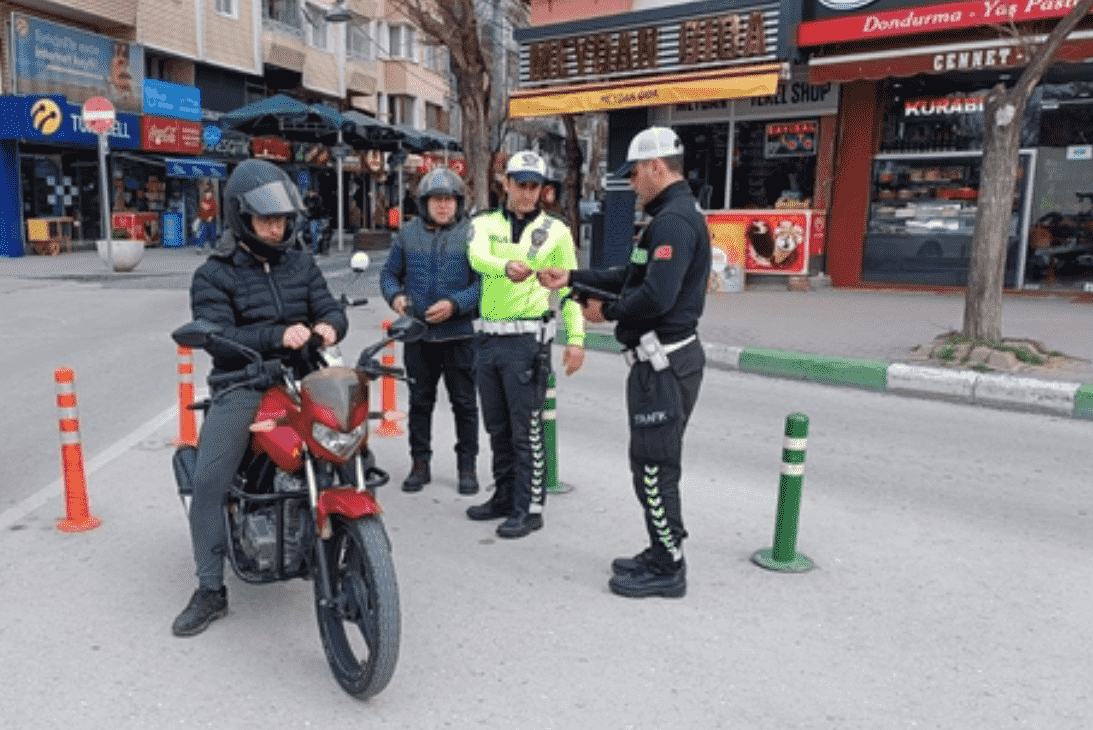 Kırklareli'nde Çok Sayıda Araç Trafikten Men Edildi