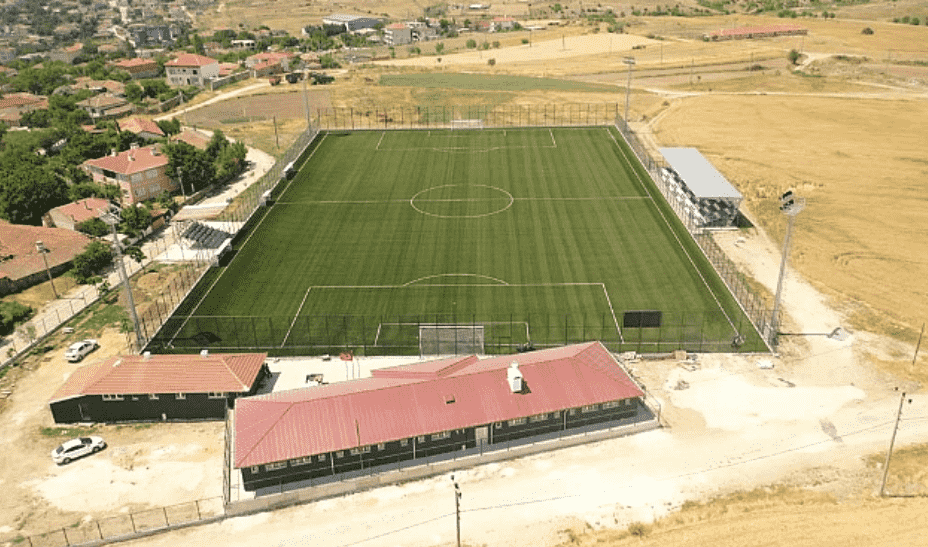 Kırklareli'nde Yeni Futbol Sahası Hizmete Açıldı