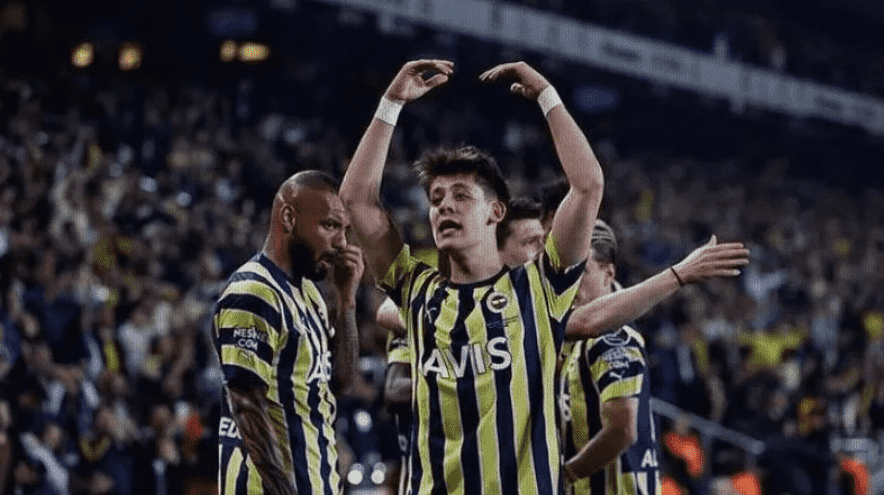 Fenerbahçe'nin Yıldızı Arda Güler'den Karar Değişikliği