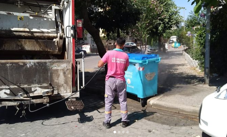 Kırklareli'nde Çöp Konteynerleri Temizleniyor