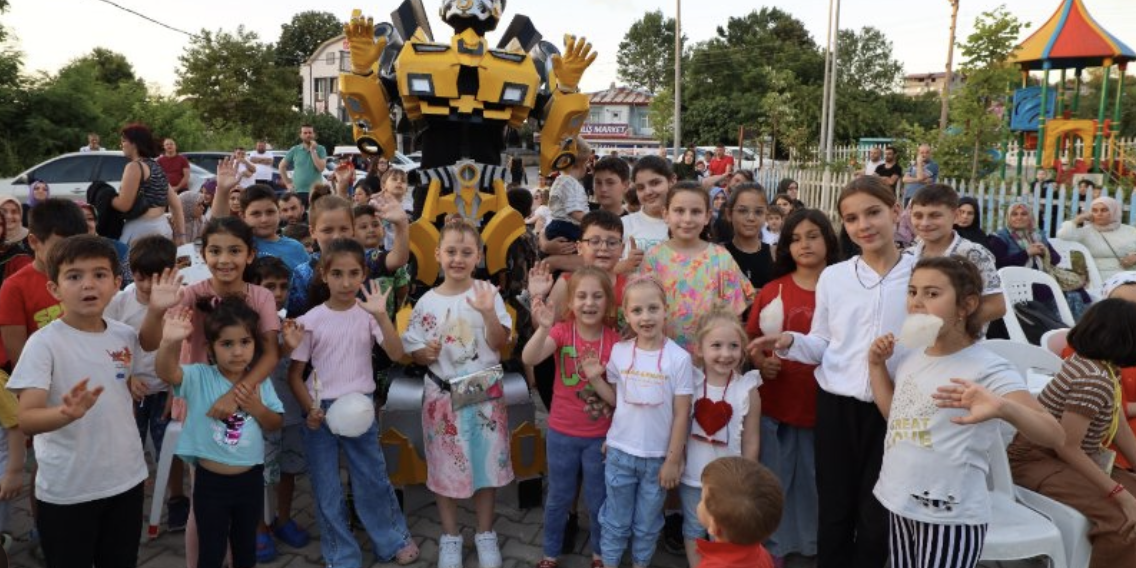 Başiskele'de Çocuklar Gönüllerince Eğlendi