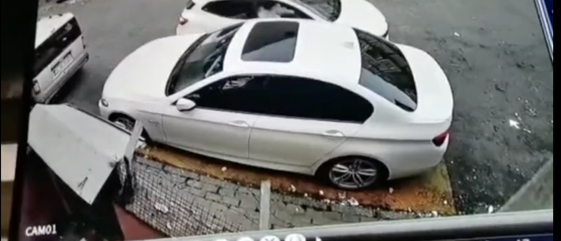 BMW Aracı Olanlar Dikkat! Bir Dakikada İşlerini Tamamlıyorlar