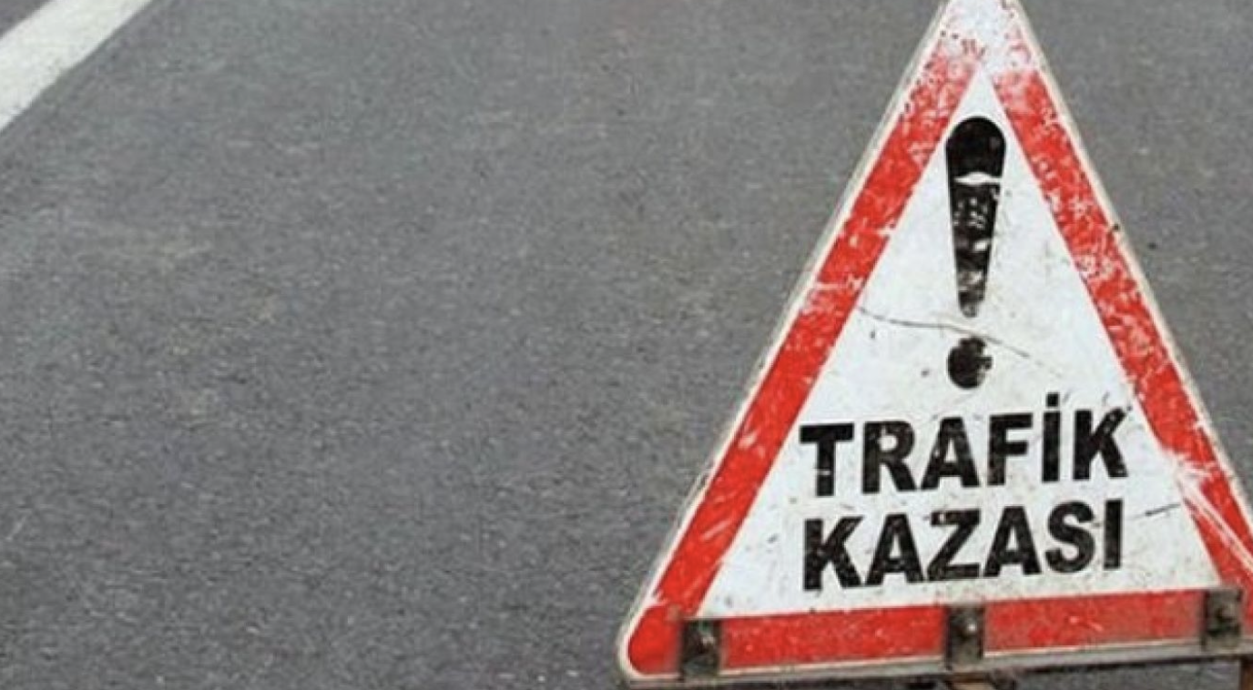 Sakarya'da Tankerle Çarpışan Motosikletteki 2 Kişi Yaralandı