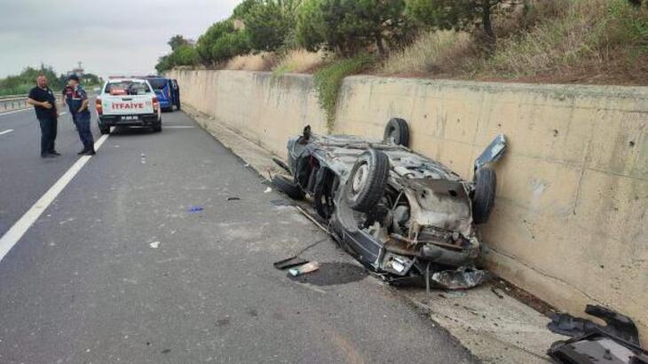 Tekirdağ'da Araç İstinat Duvarına Çarptı: 4 Yaralı