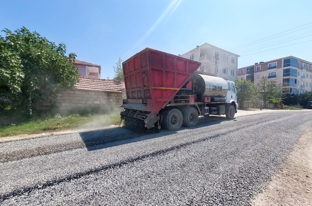 Lüleburgaz'daki Yol Yapım Çalışmaları Sürüyor