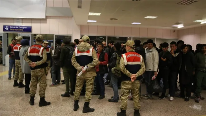 Edirne'de Düzensiz Göçmenlere Geçit Verilmiyor