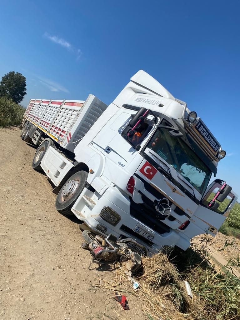 Tırla Çarpışan Motosikletin Sürücüsü Yaşamını Yitirdi