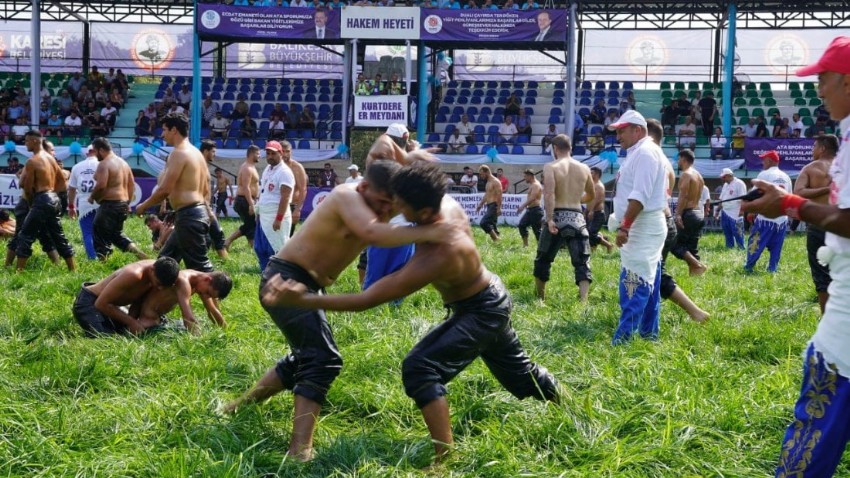 Güreşçi Yıldıray Pala'dan Büyük Gurur