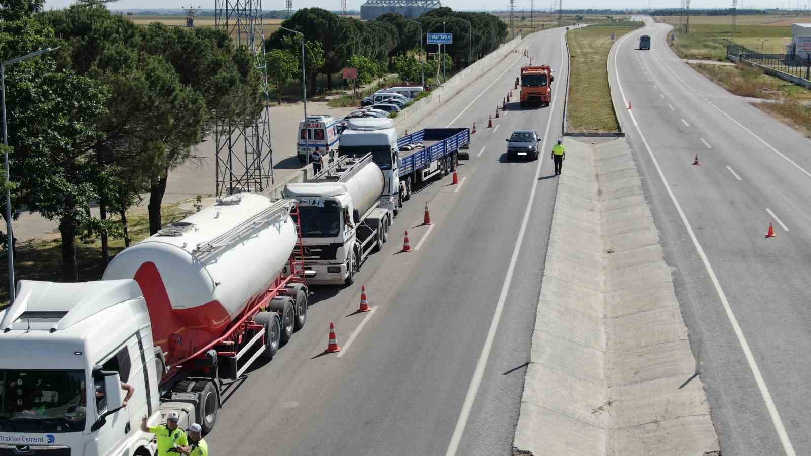 Kırklareli'nde 30 Araç Trafikten Men Edildi