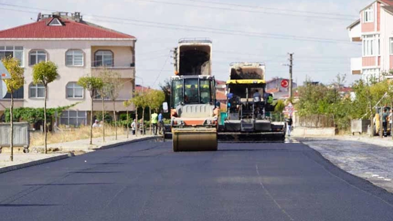 Ergene'de Yol Yapım Çalışmaları Devam Ediyor