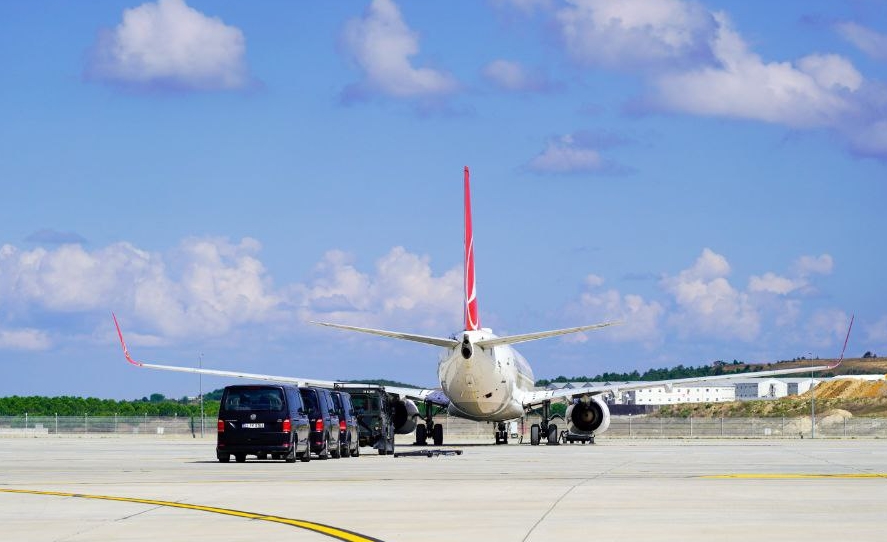 İstanbul Havalimanı'ndaki Uçaktan Rehine Kurtarıldı