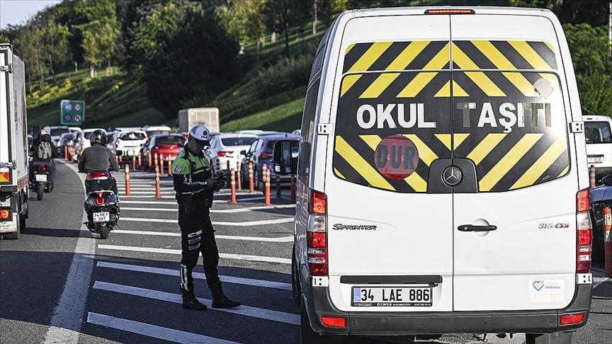 Edirne'de Jandarma Okul Servislerini Denetledi