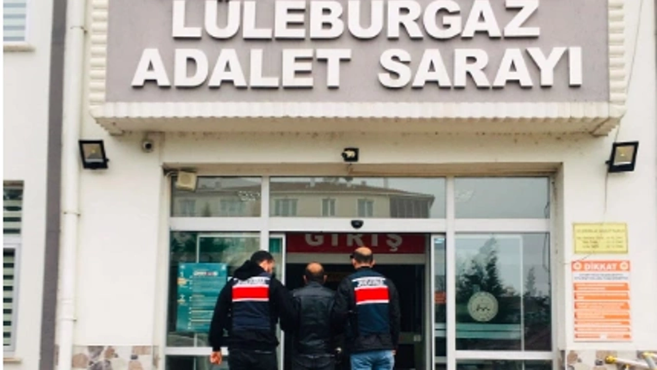 Lüleburgaz'da Araması Olan Bir Kişi Yakalandı