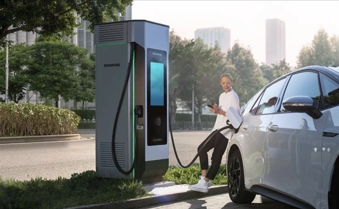 Siemens’ten Kablosuz Elektrikli Araç Şarj Alanında Yeni Adım
