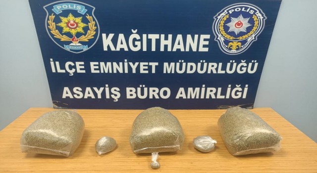 Takside 3 Kilo 268 Gram Uyuşturucu Ele Geçirildi