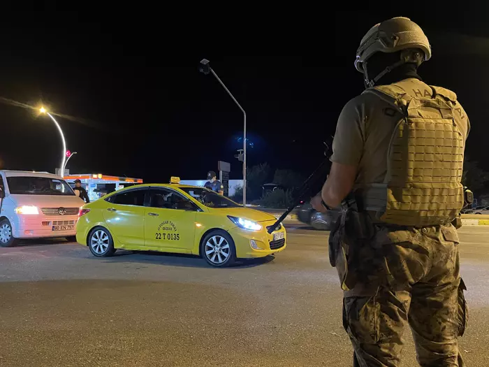 Edirne'de 41 Düzensiz Göçmen Yakalandı