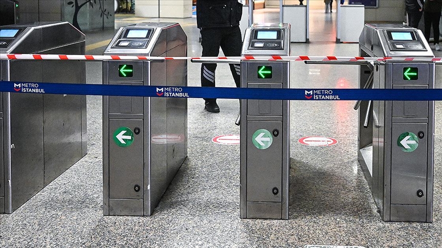 Yenikapı-hacıosman Metrosunda Seferler Yapılamıyor