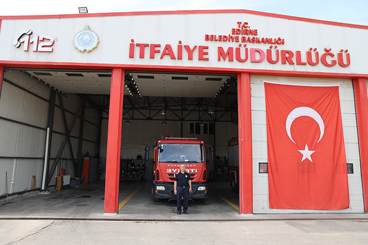 Edirnedeki İtfaiyeci Sefa Tabak Gurur Yaşıyor